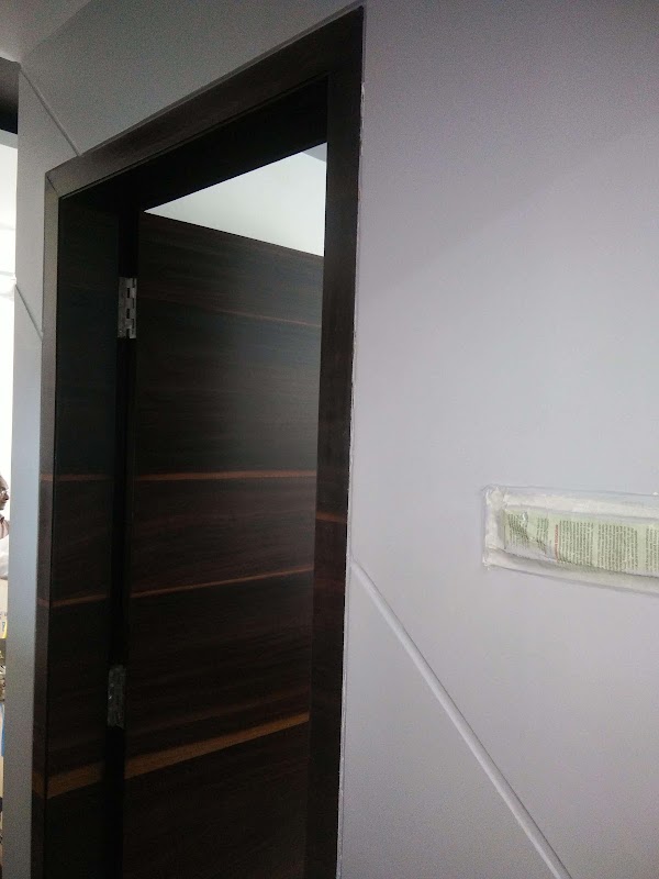 Contemporary Interior Door & Wall Panelling